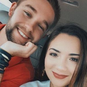 Meet your Posher, Maxwell